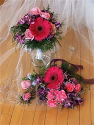 Garden Wedding Package from Maplehurst Florist, local flower shop in Essex Junction