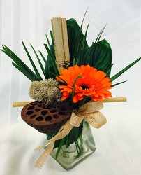 Gerbera Zen from Maplehurst Florist, local flower shop in Essex Junction